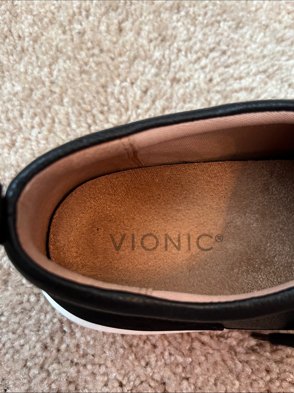 Vionic Winny Leather Sneakers - Picture 7 of 9